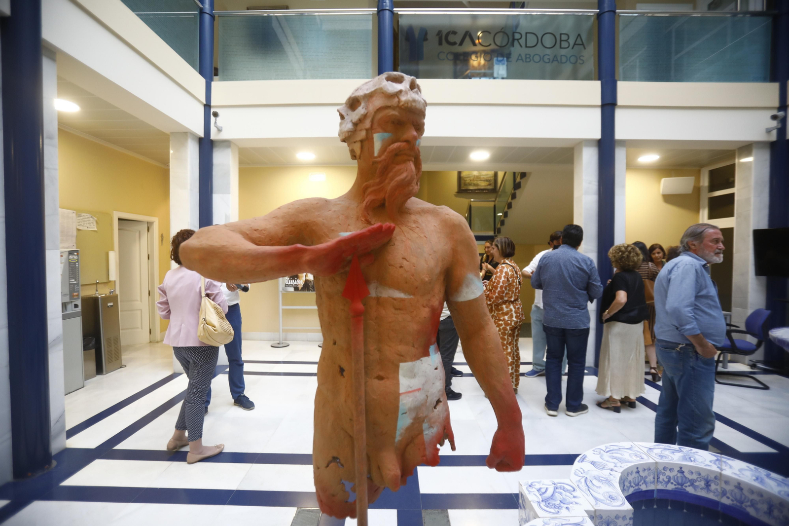 La exposición 'Menos es Más' de Belmonte en el Colegio de Abogados de Córdoba, en imágenes