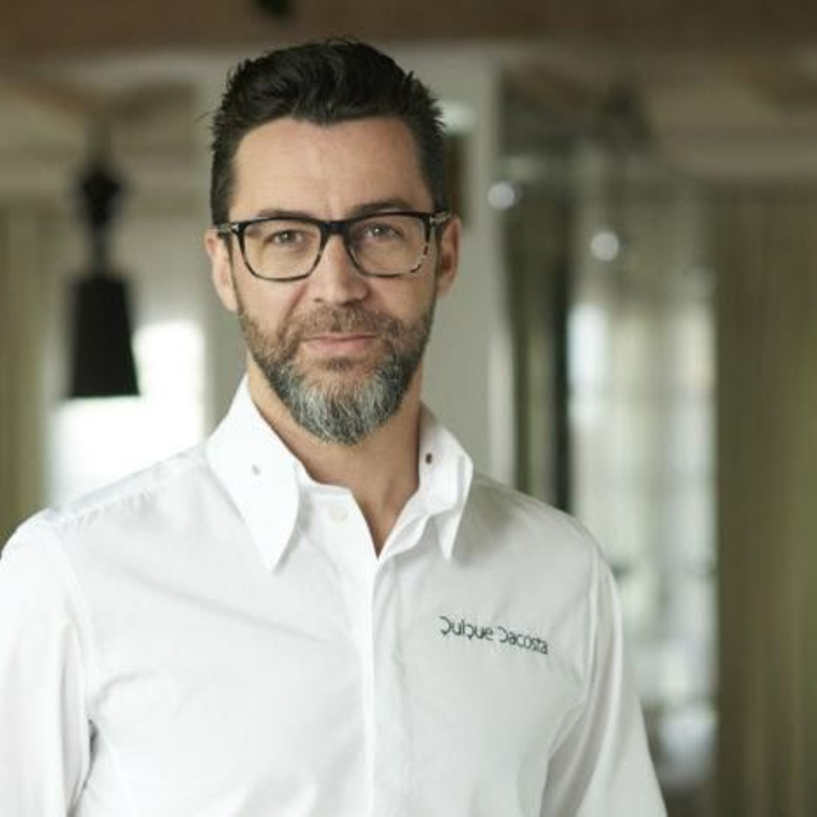 Quique Dacosta cocina a las órdenes de su abuela en París