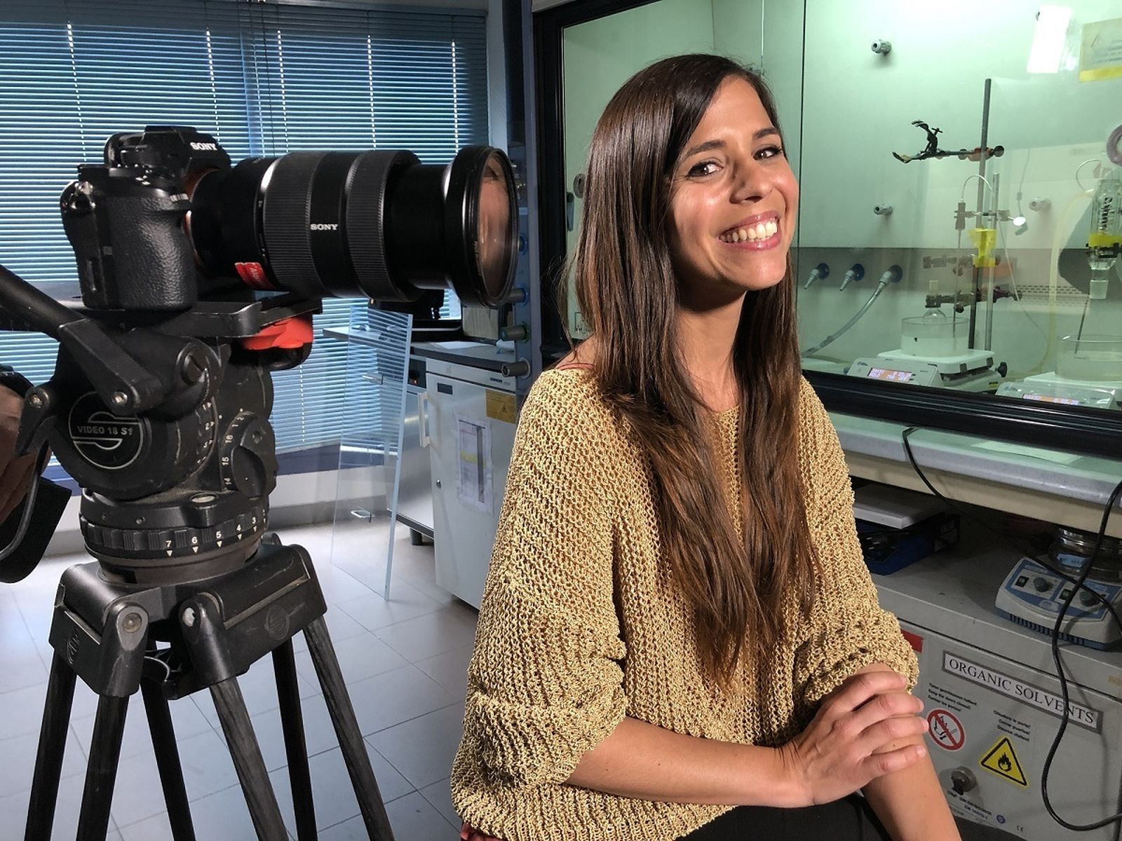 Evelyn Segura es la presentadora de este programa de divulgación científica.