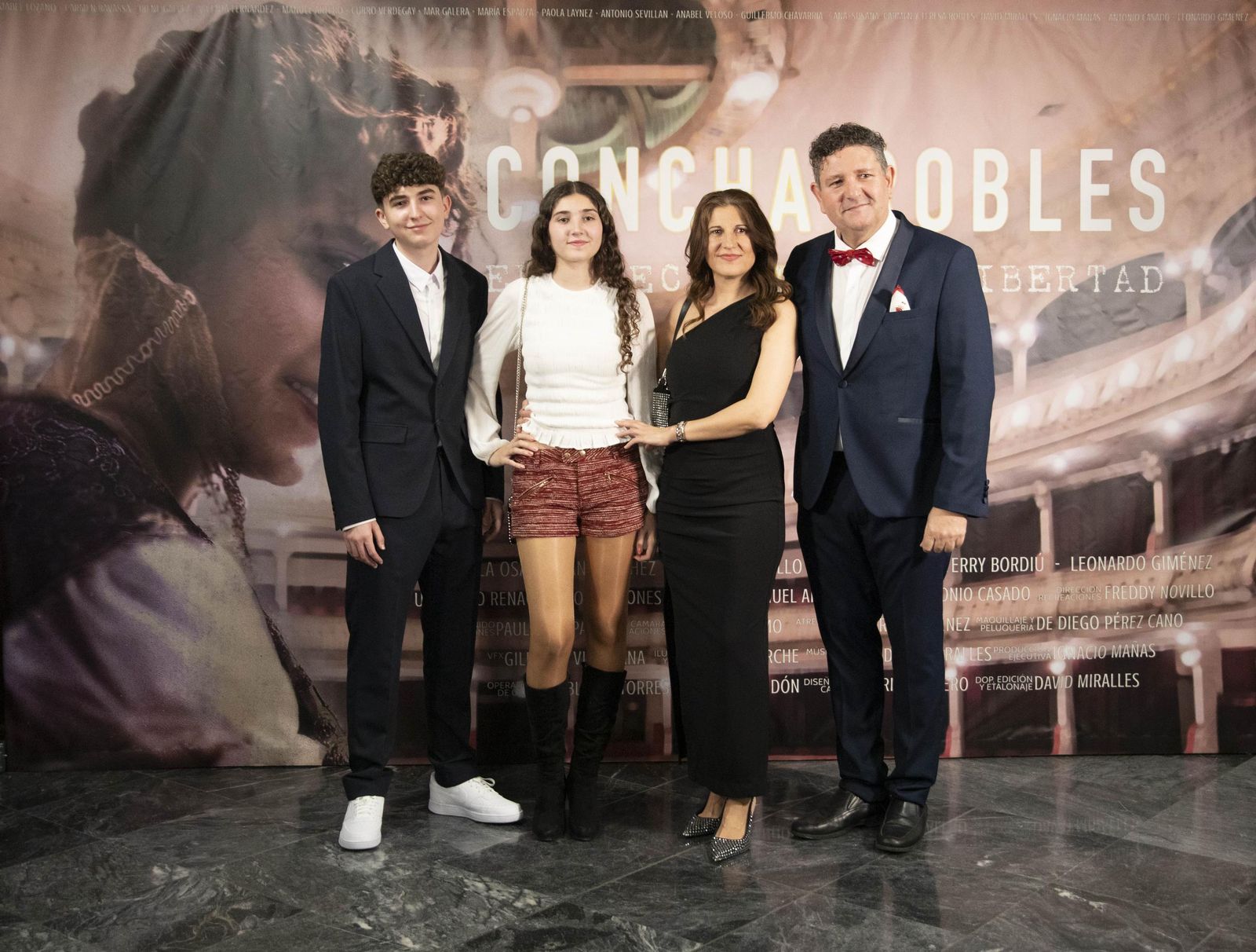 El estreno en Almería del largometraje documental "Concha Robles", en imágenes