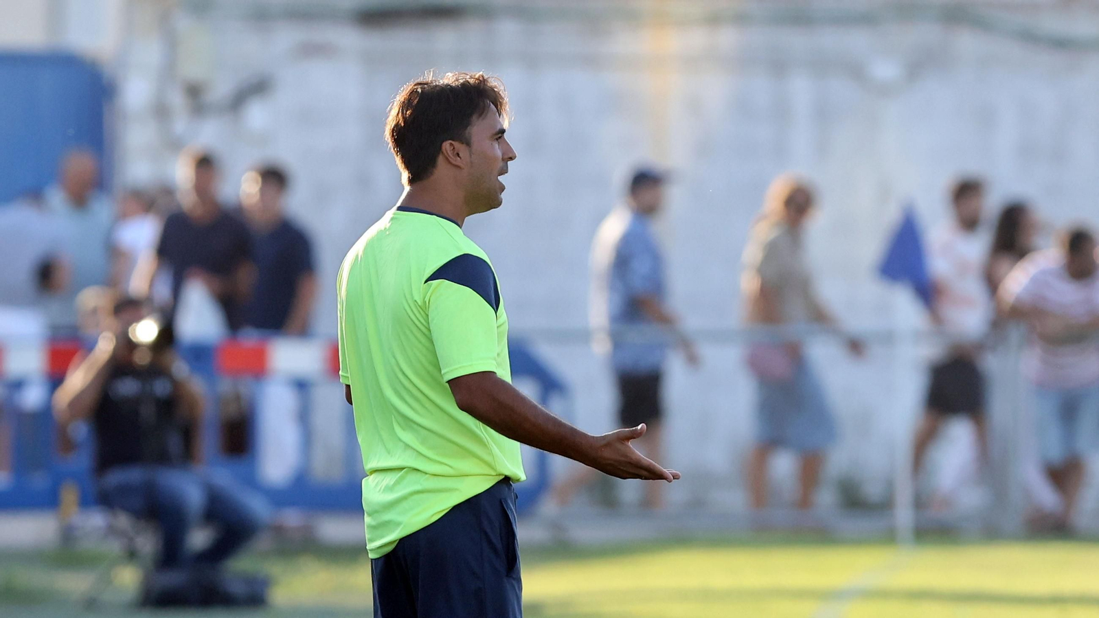 Imágenes del Trofeo de la Copa y la Venencia entre el Jerez Industrial y el Xerez DFC
