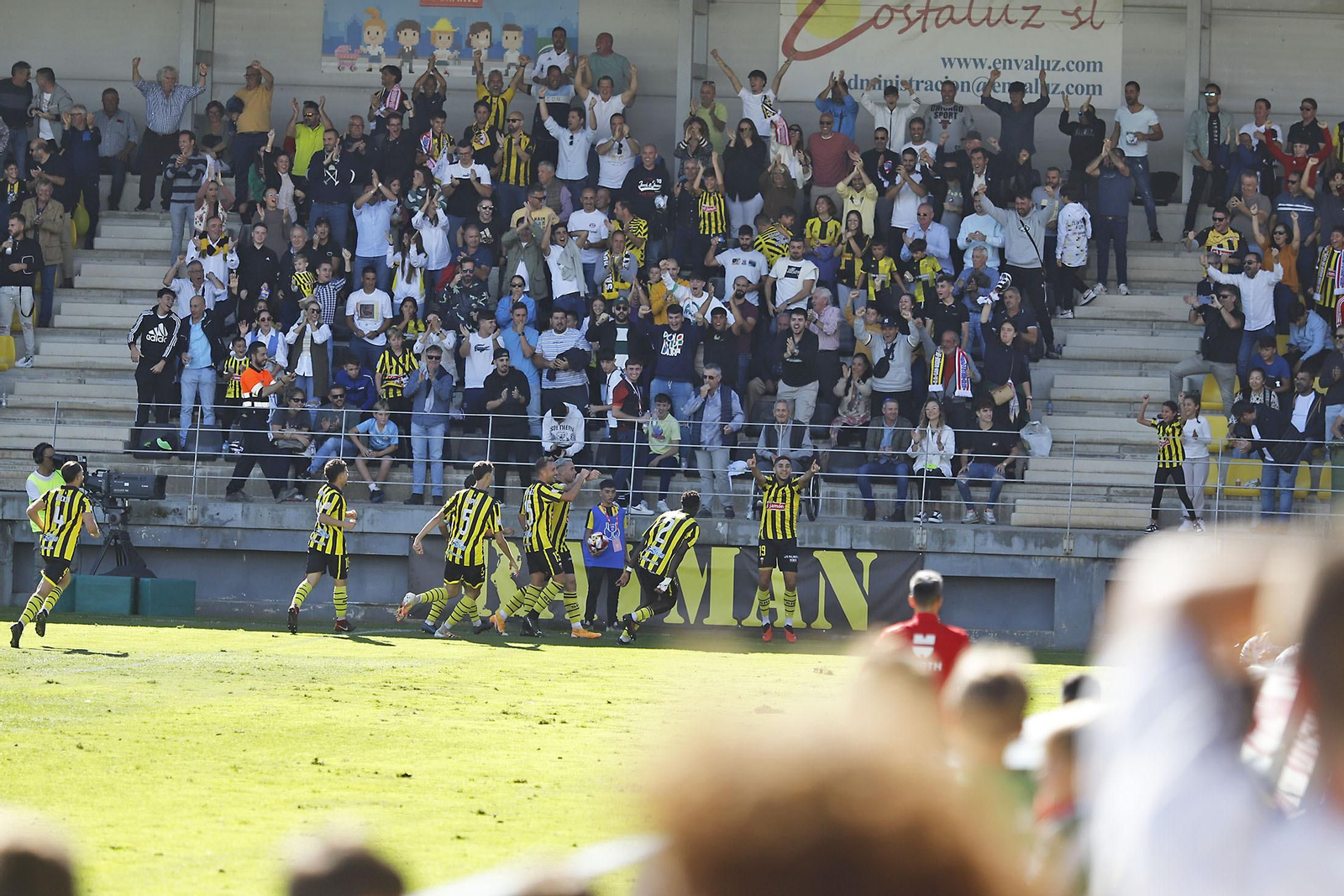 Imágenes del encuentro de Copa del Rey entre el San Roque de Lepe y el Girona