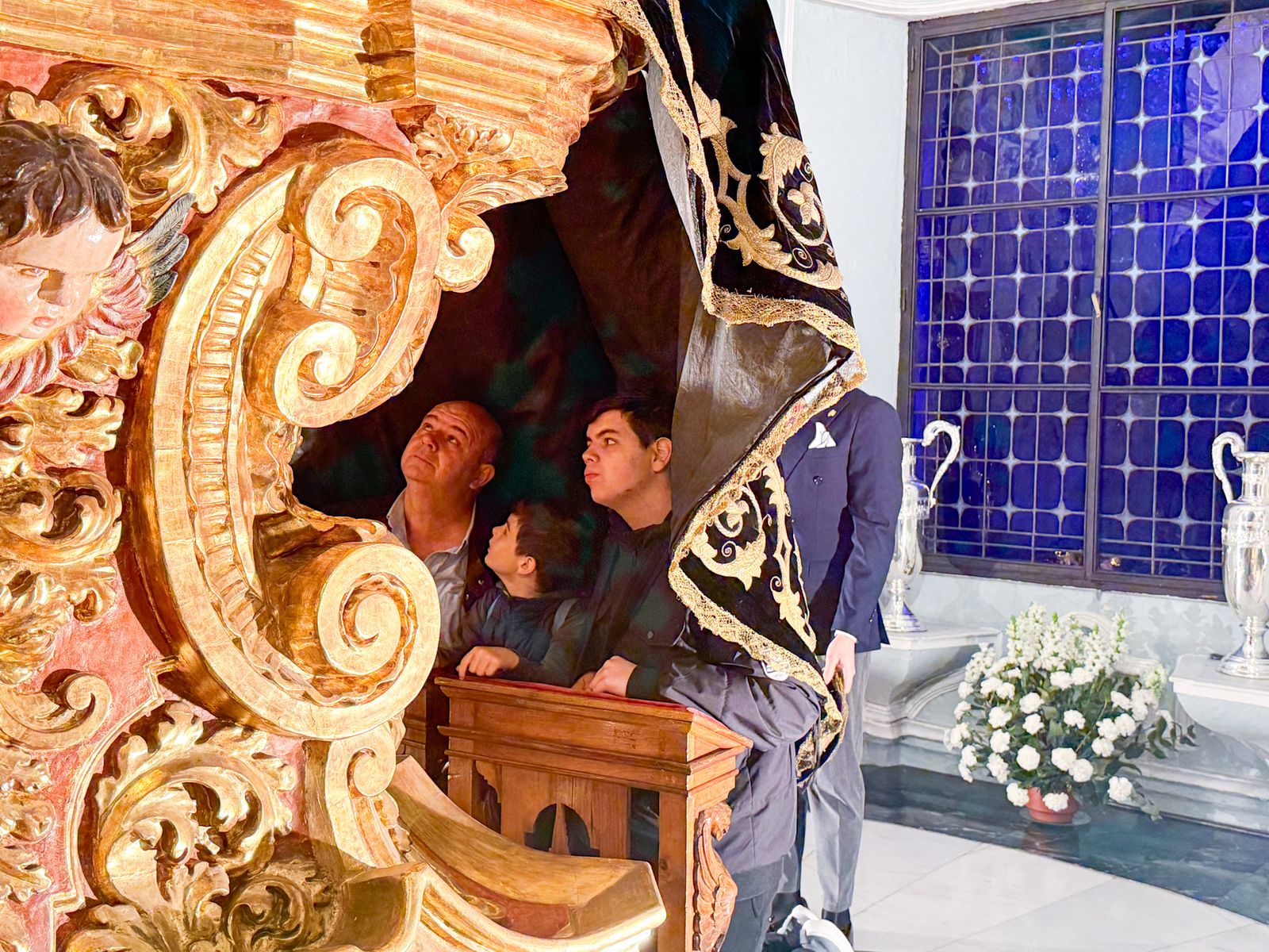 Las mejores fotos de la presentación de los niños a la Virgen de los Dolores de Córdoba