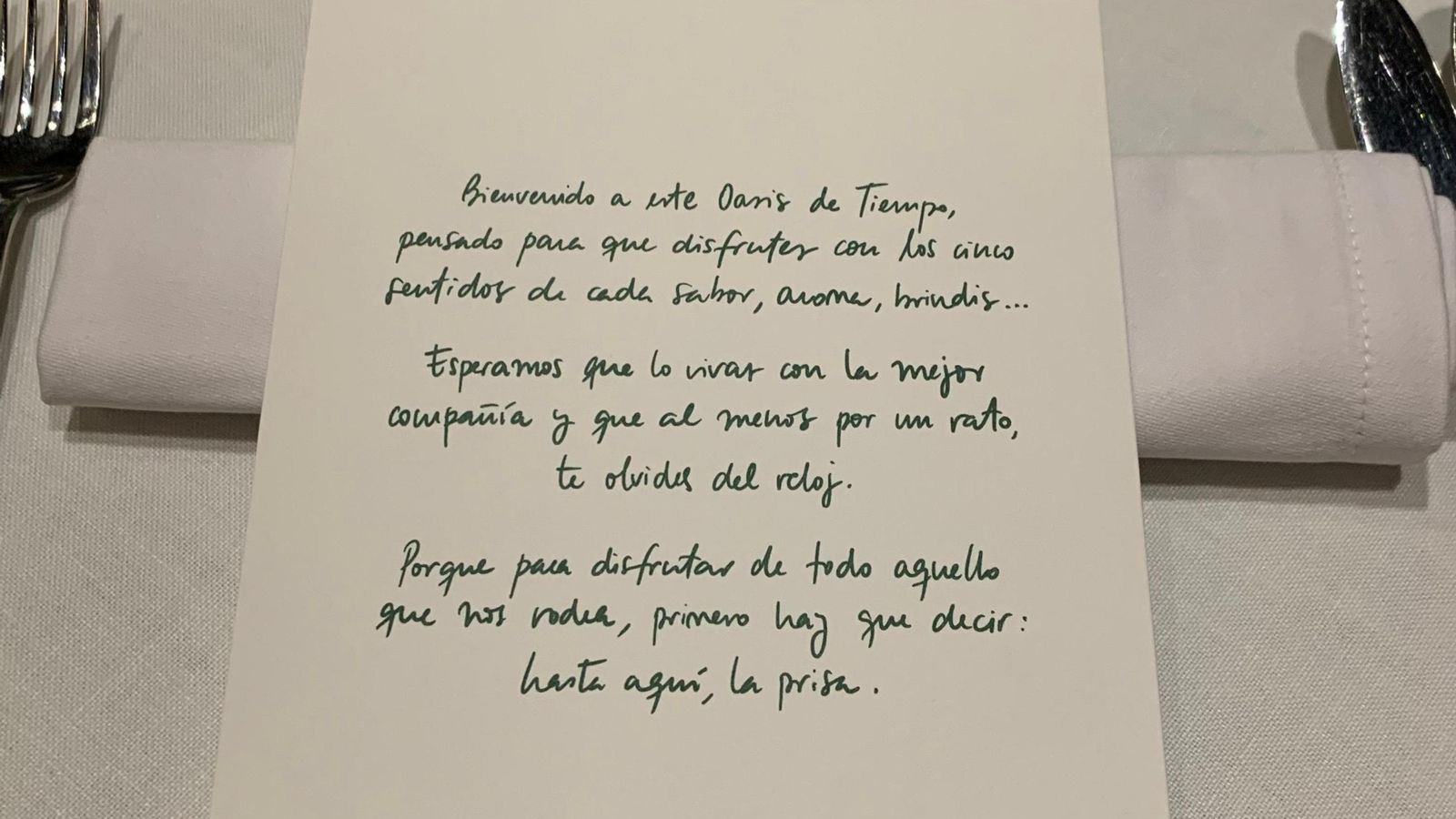 Imagen de la 'bienvenida' que reciben los comensales.