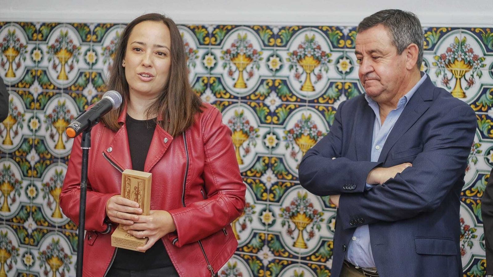 Amaya Lanceta, durante su intervención tras recibir el reconocimiento a la Libertad de Prensa que cada año concede el PP de San Fernando.