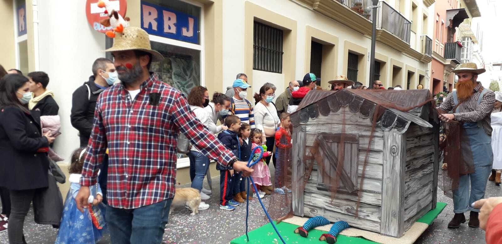 Pasacalles infantil de Carnaval por las calles de El Puerto