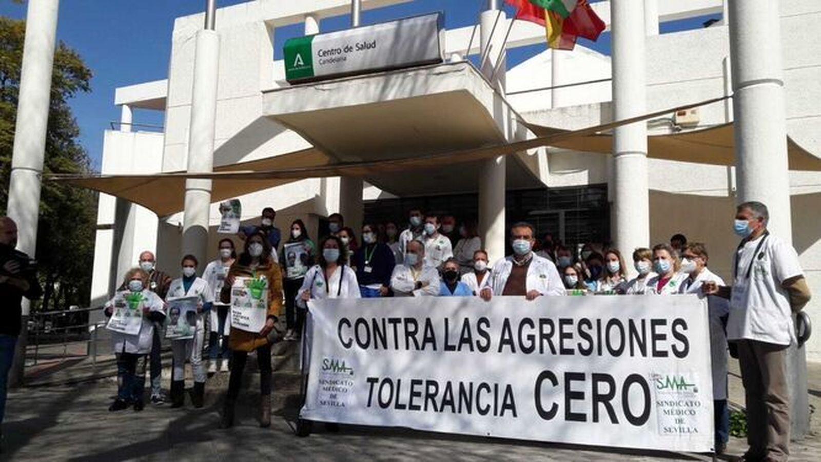 Protesta ante una reciente agresión en Sevilla.