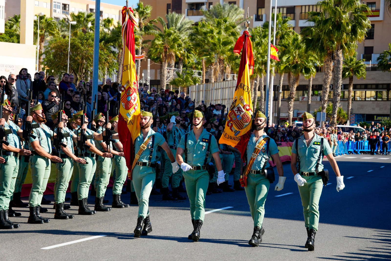 La Legión realiza la Jura de Bandera en El Parador.