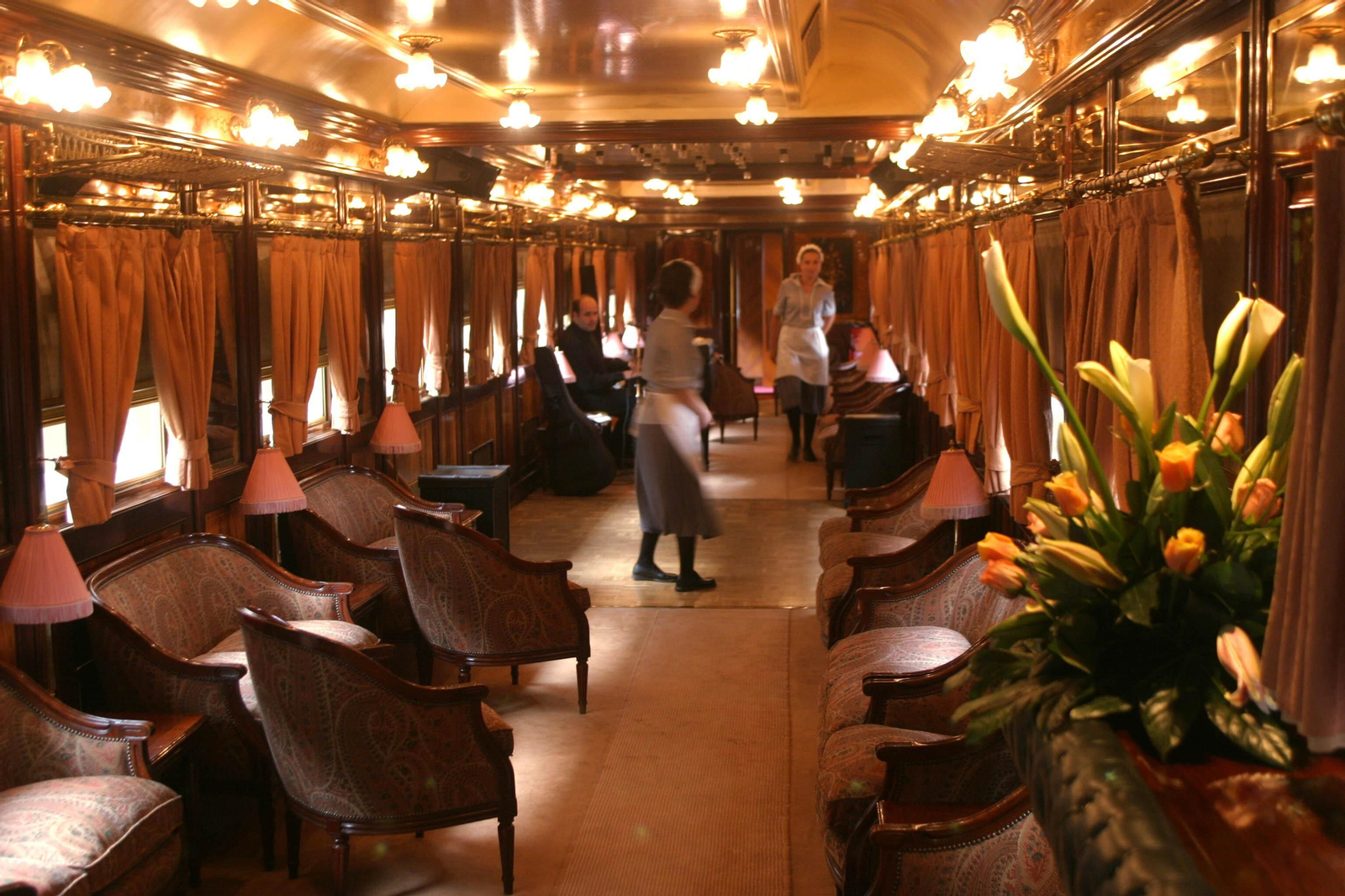 Así se viaja en el Tren Al Andalus, un hotel de lujo sobre raíles