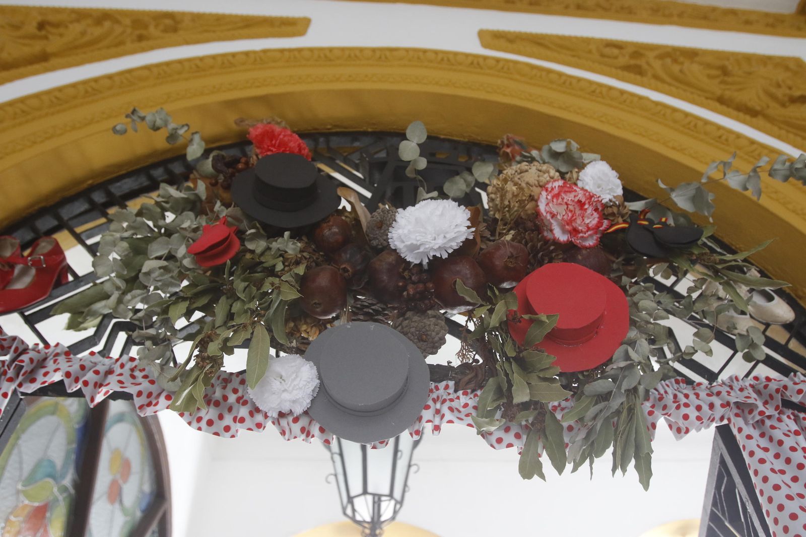 El decorado y el ambiente de Feria en el Centro de Córdoba y la Judería, en fotografías