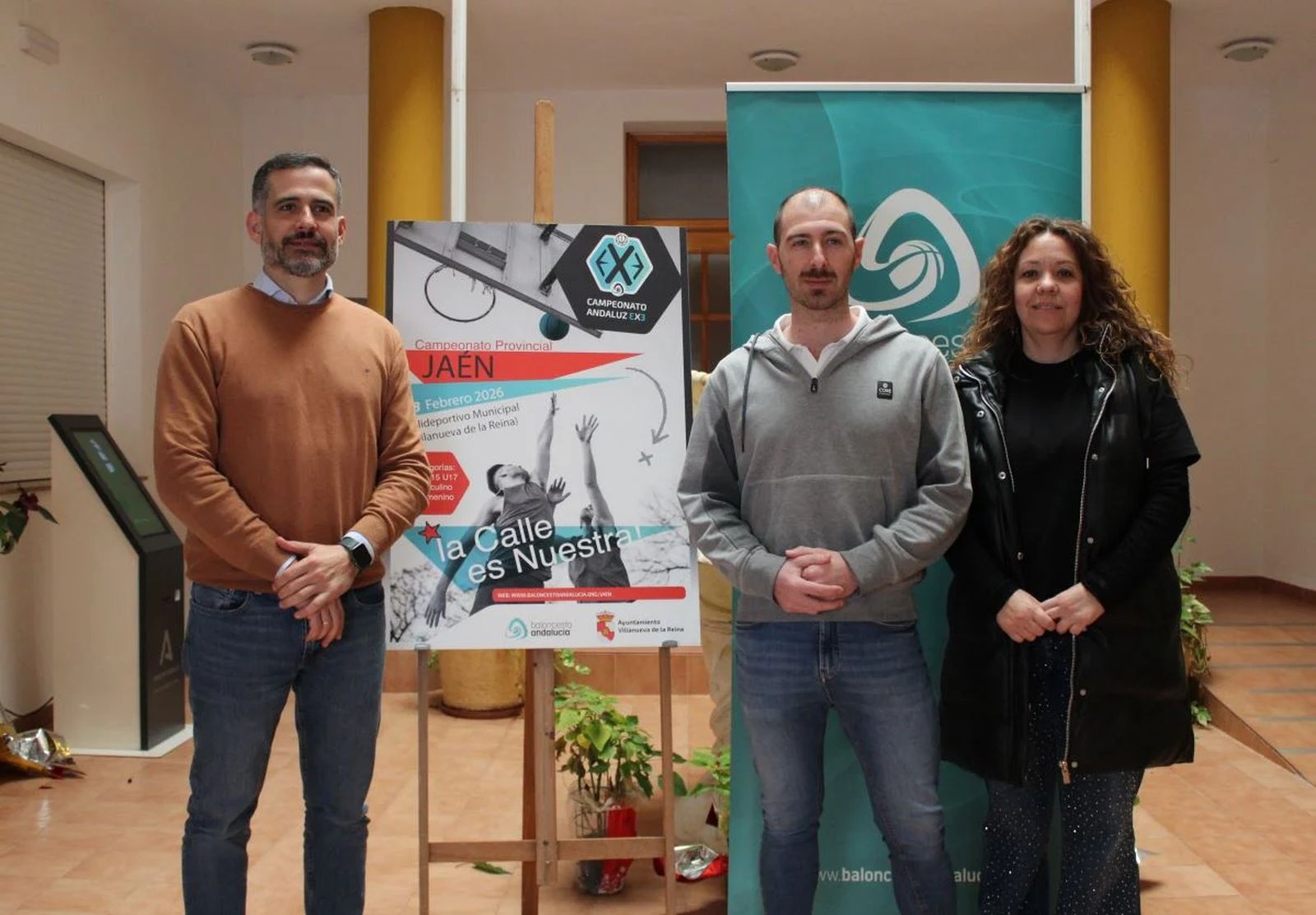 De izquierda a derecha: Manuel Rodrigo, Carlos Cardeñas y Paula María Gómez.