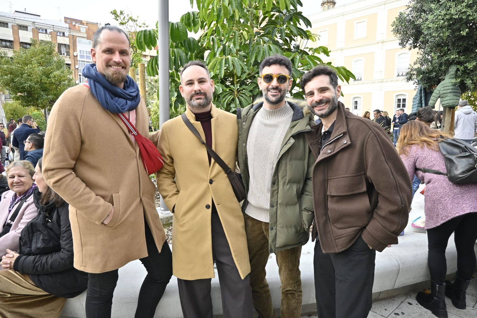 Búscate en las mejores fotografías del tardeo de este 31 de diciembre en Huelva