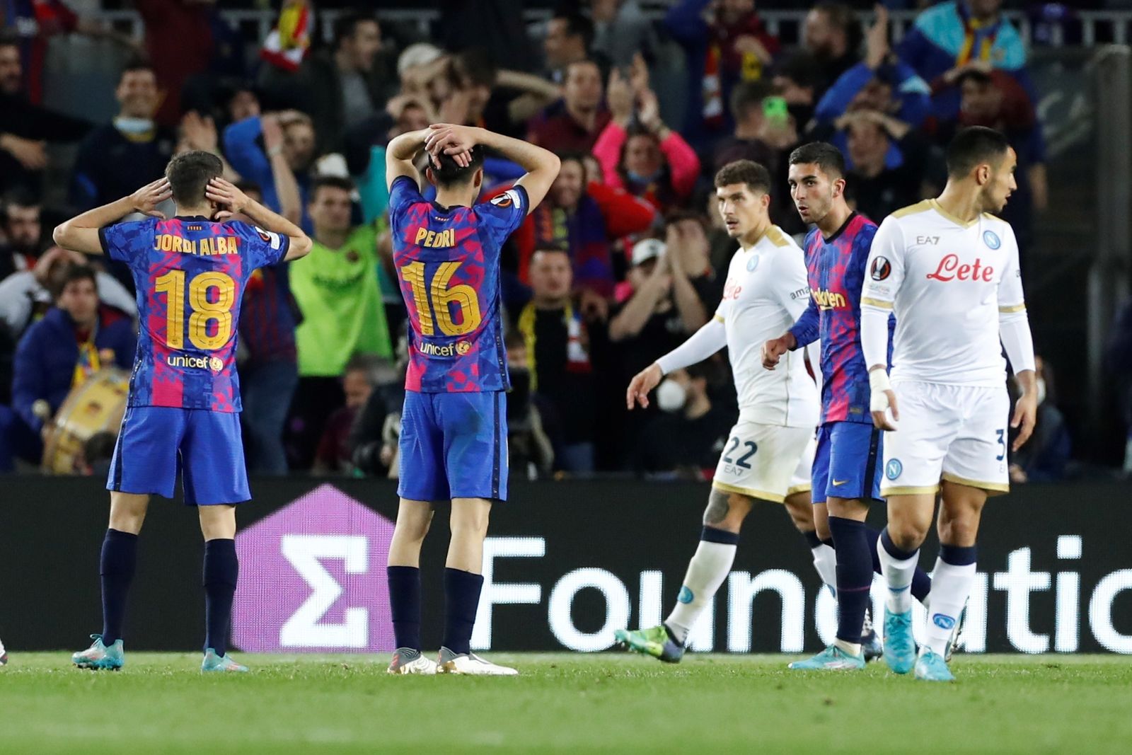 Barcelona y el Nápoles firman tablas en un partido de 'Champions' (1-1)