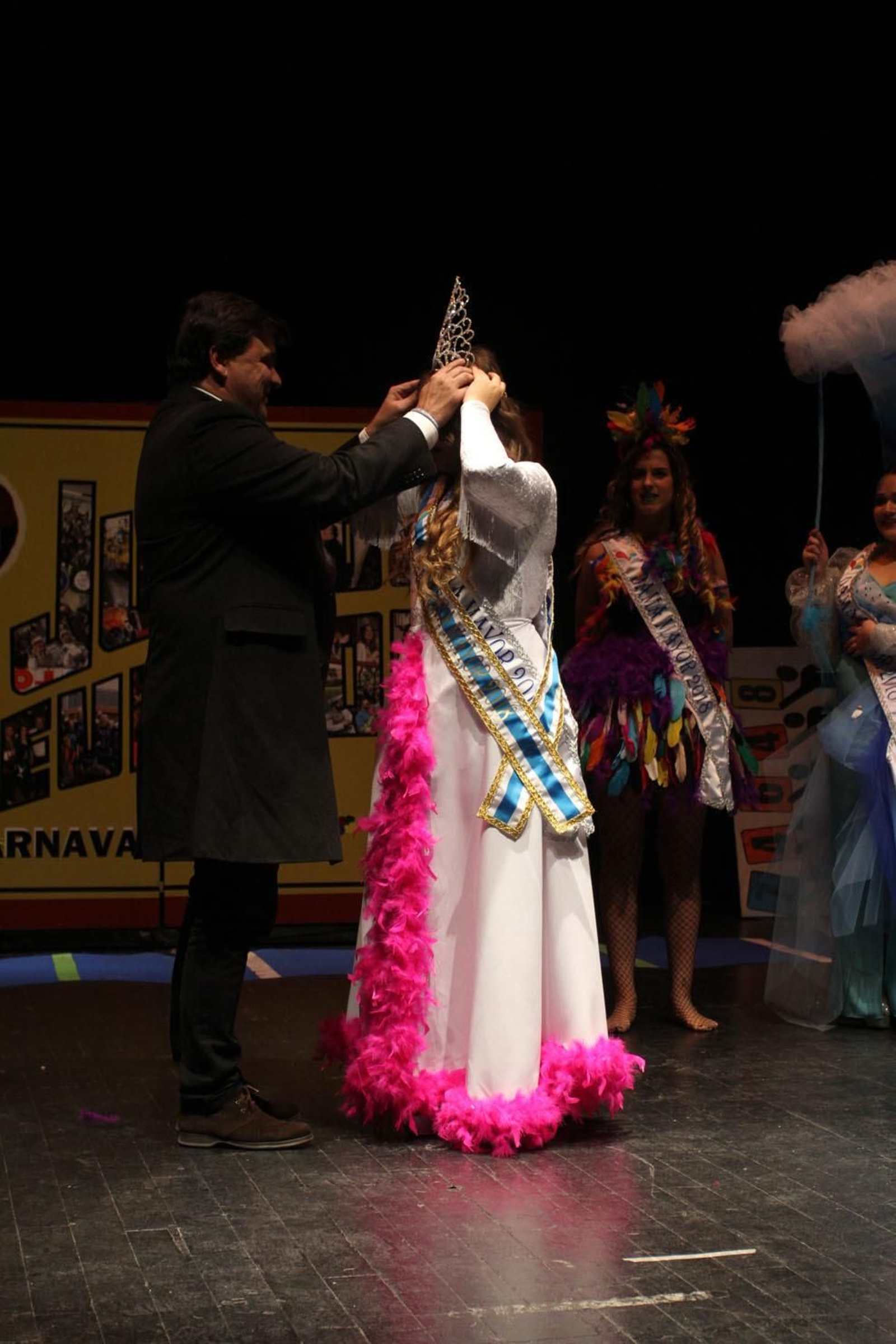Gala de la coronación de  la choquera mayor e infantil del Carnaval Colombino 2018