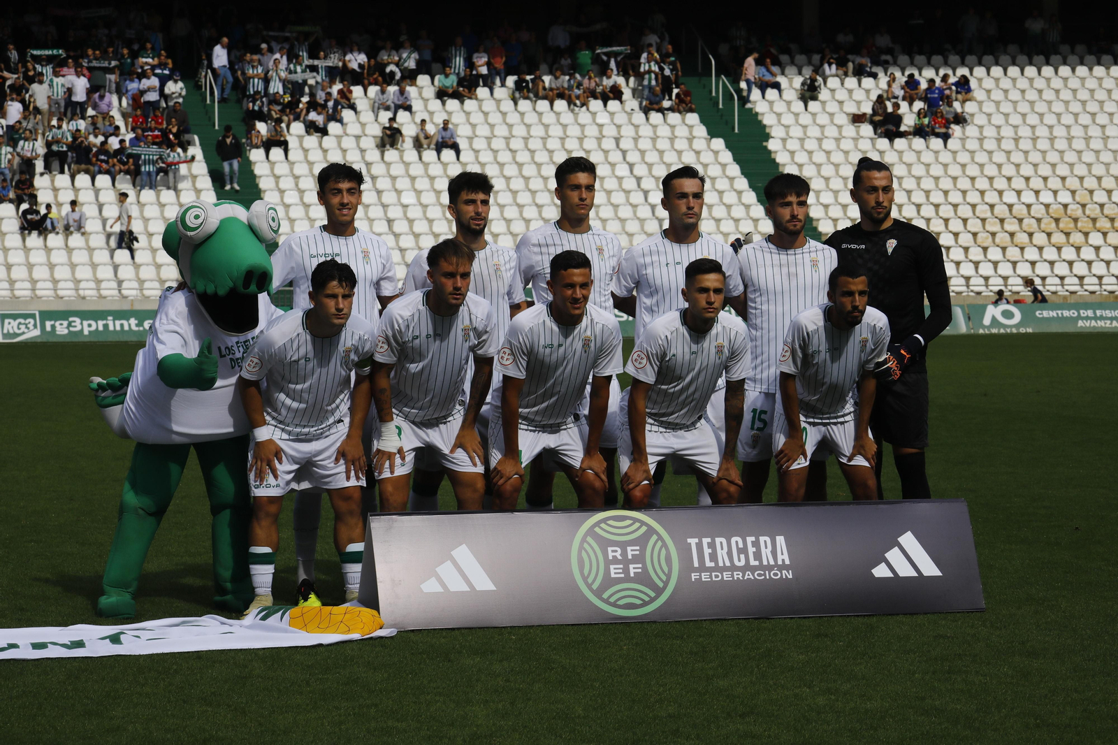 Las mejores fotos de la victoria del Córdoba B ante el Getafe B en El Arcángel