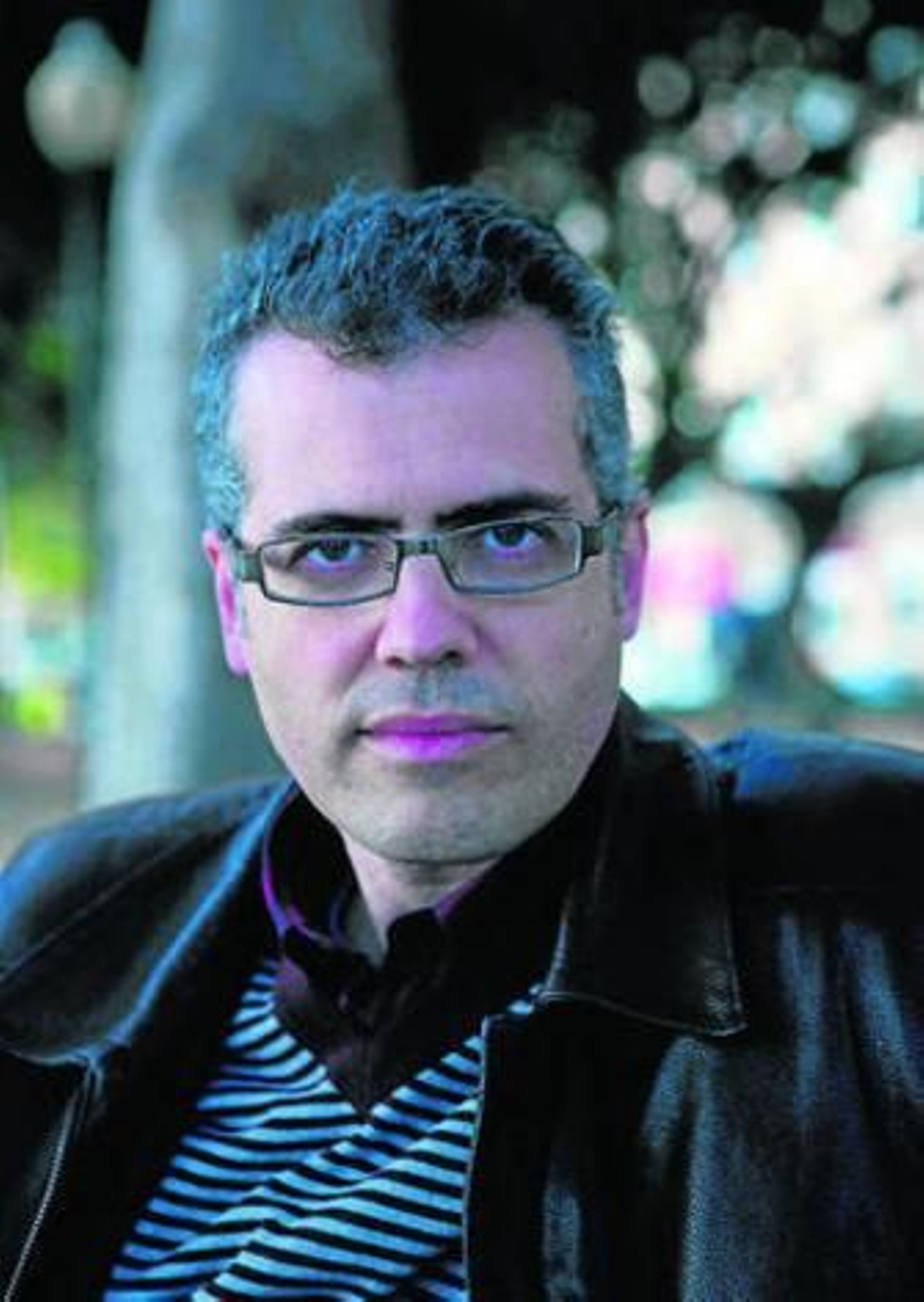 El escritor Miguel Ángel Muñoz (Almería, 1970).