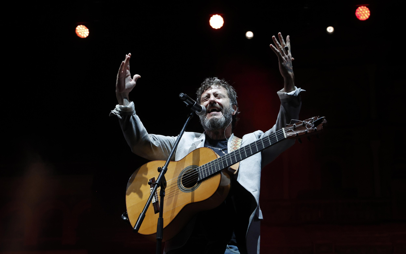 Fotos del concierto de despedida de Juanito Makandé en Sevilla.