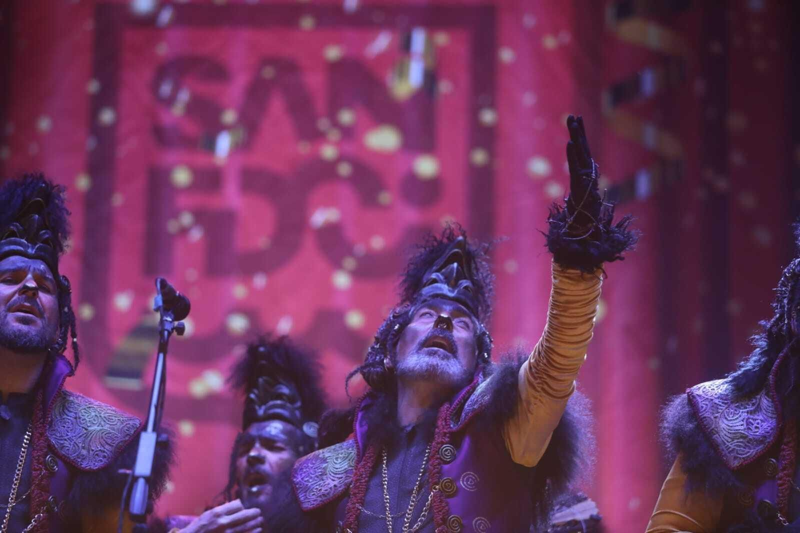 Gran Gala del Carnaval en San Fernando con el cuarteto del Gago y la comparsa de Martínez Ares