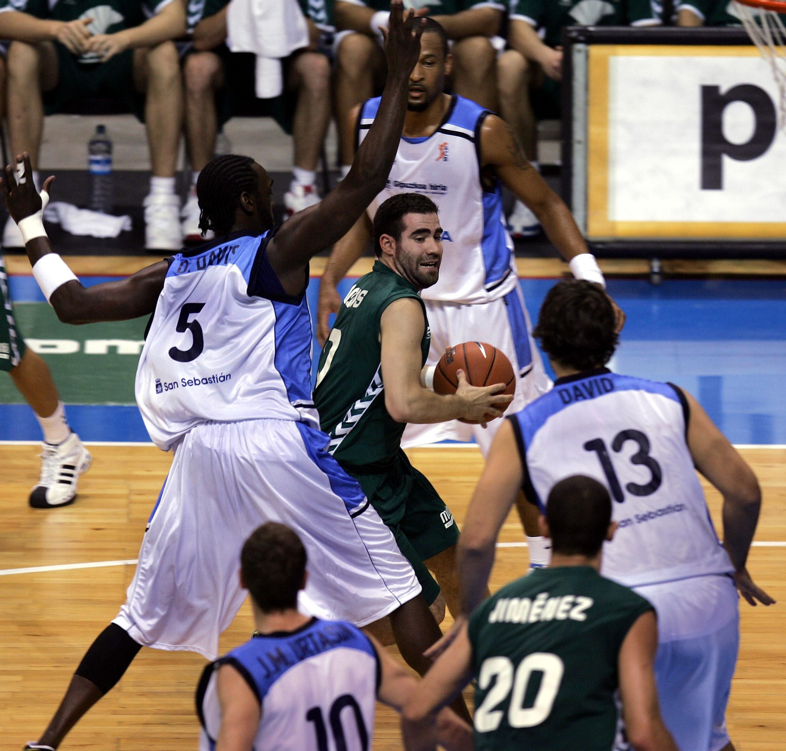 La carrera de Carlos Cabezas, en fotos