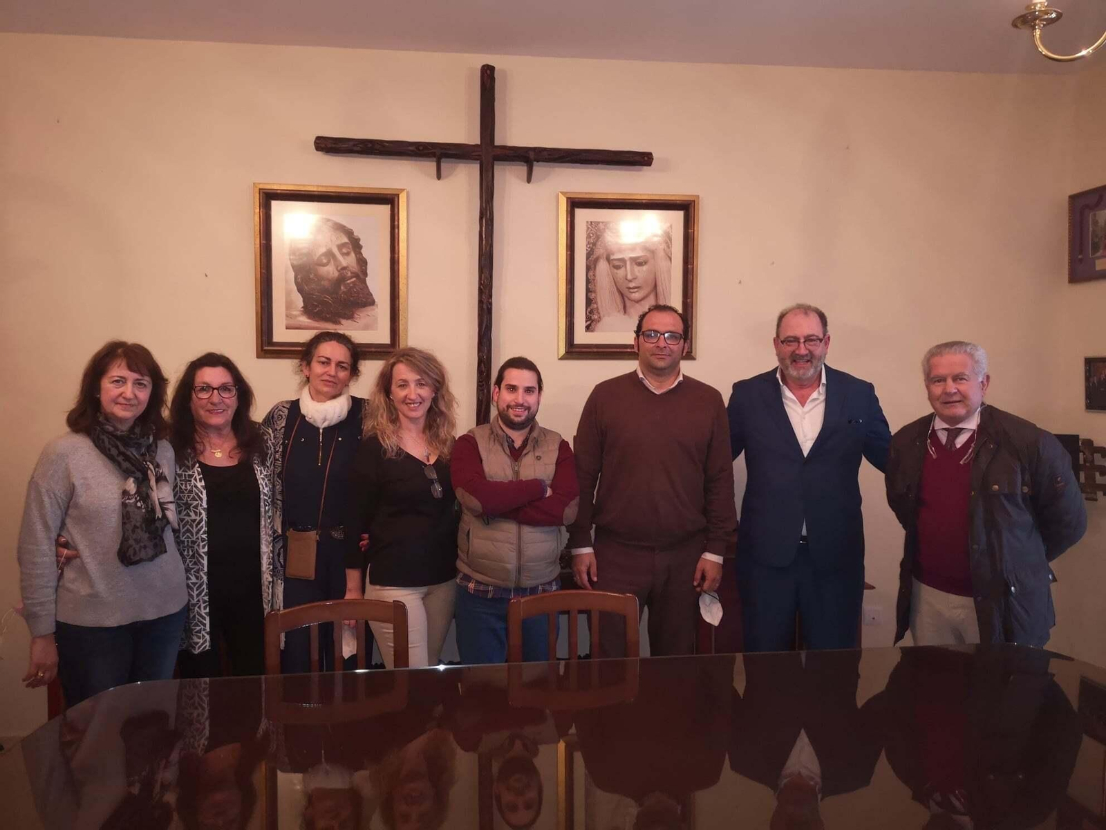 Una imagen del acto realizado en la casa de hermandad de la Buena Muerte.