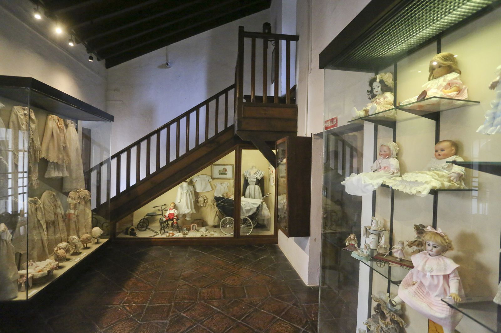 El Museo de Costumbres y Artes Populares tras su rehabilitación en imágenes
