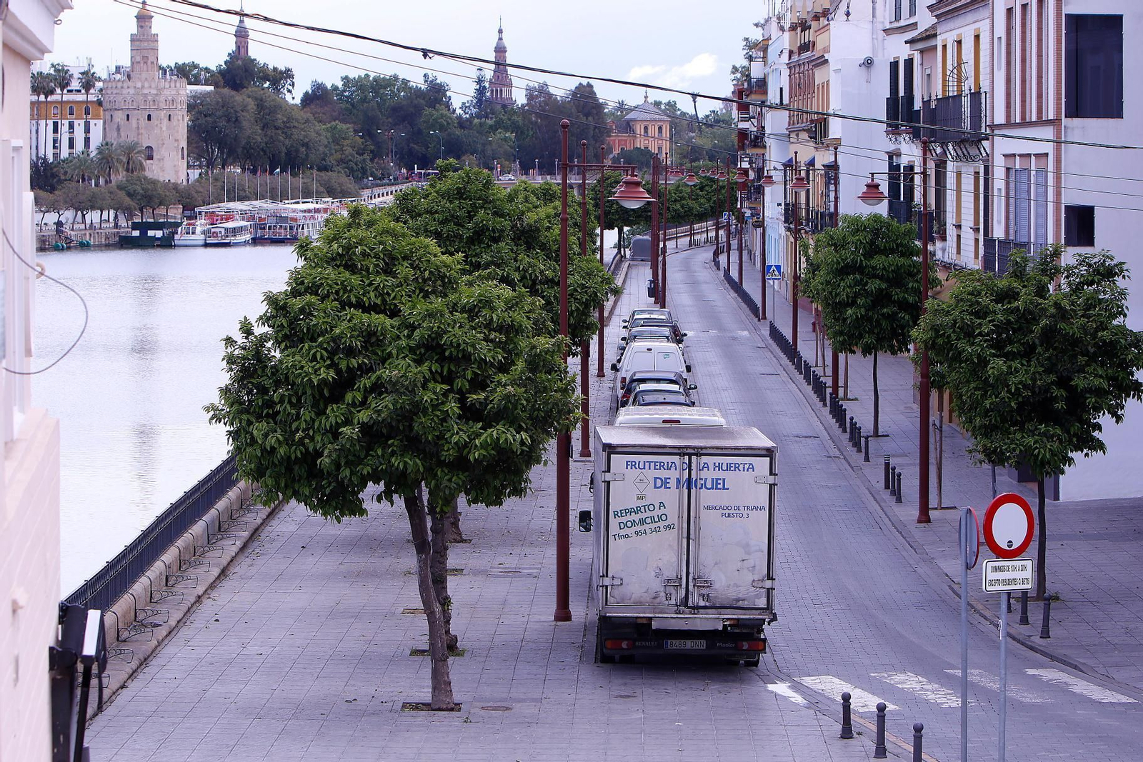 Cinco años del confinamiento por el Covid: las mejores fotos de la pandemia en Sevilla