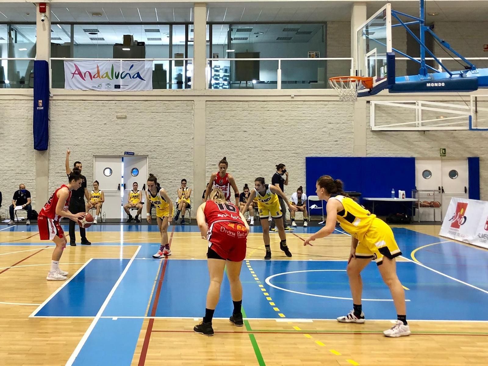 Real Canoe corta la racha de ISE CB Almería (61-71)