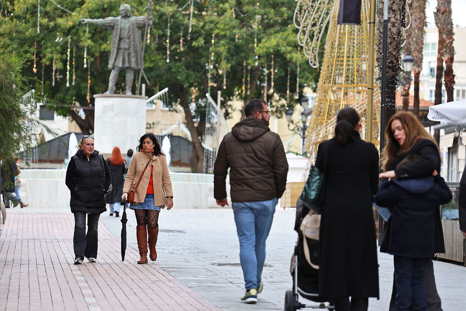 Último domingo de 2025: Ambiente y tiempo inestable marcan los preparativos de fin de año