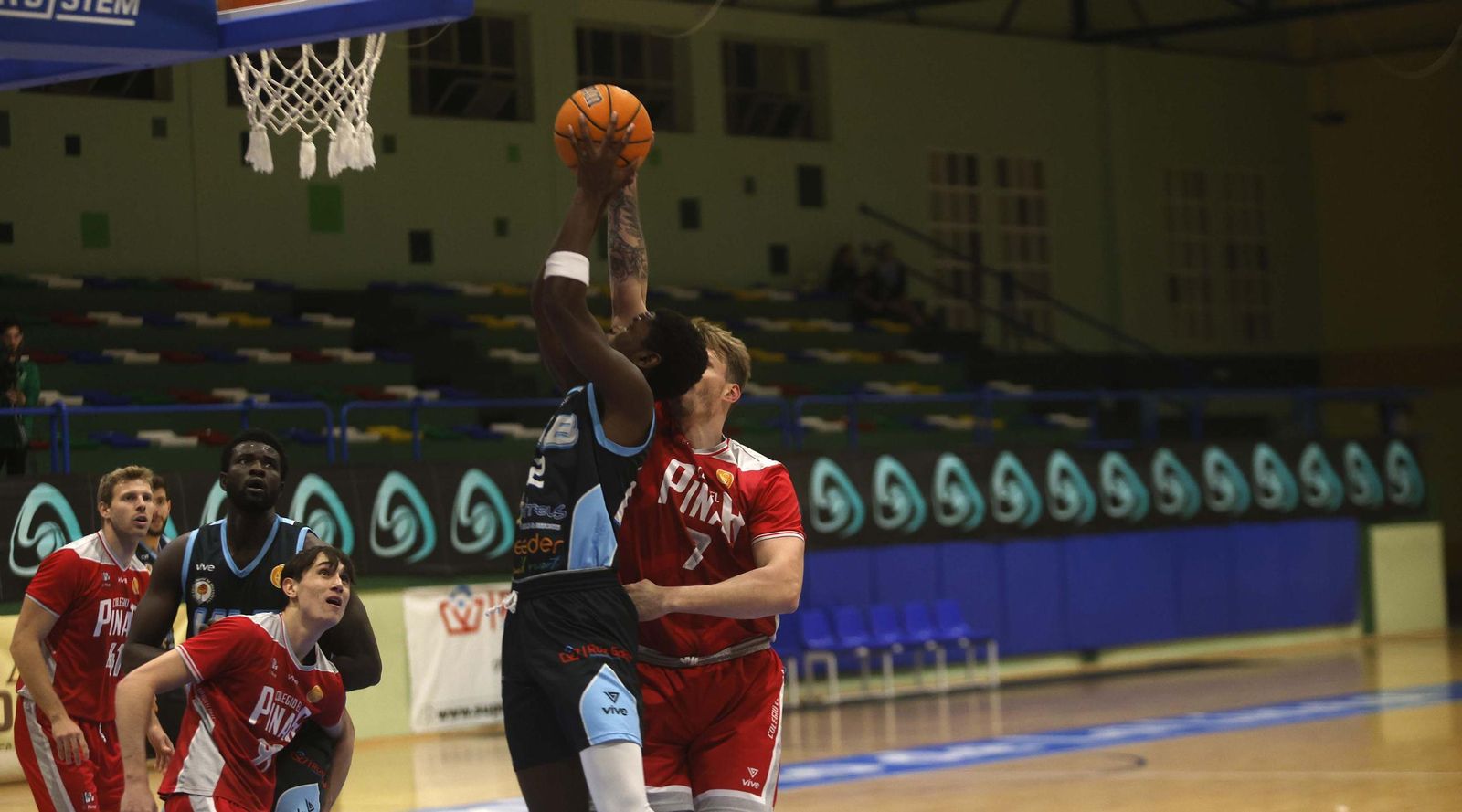 Las fotos del ULB - Colegio El Pinar de Tercera FEB