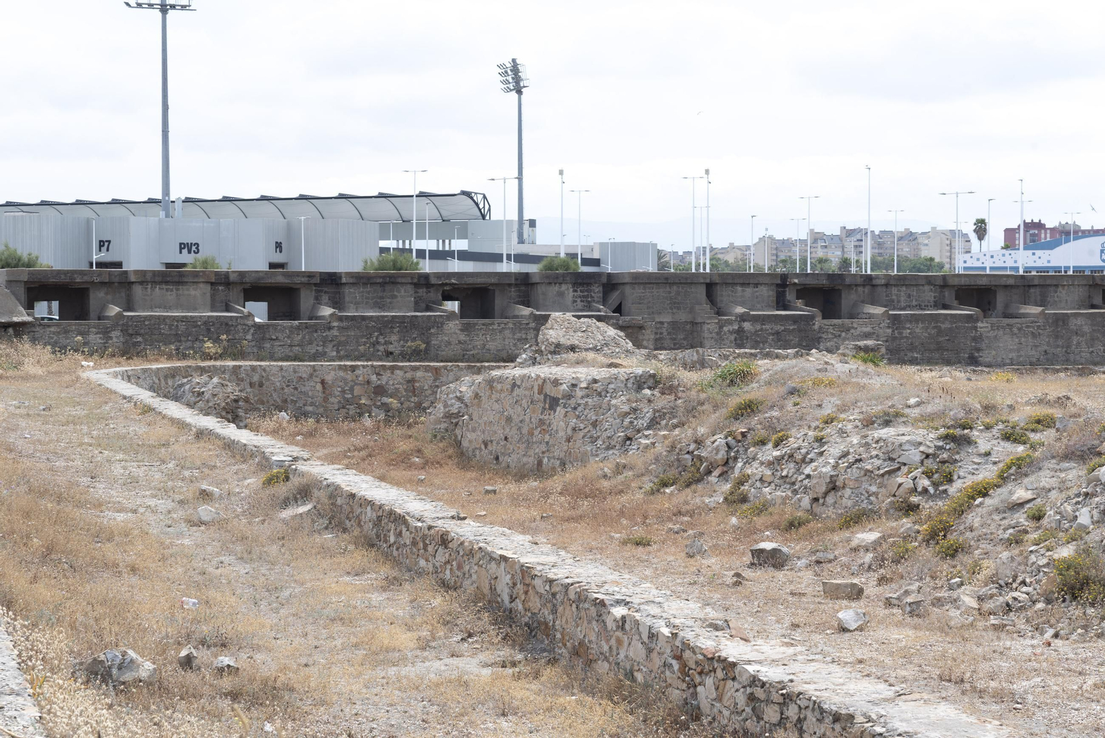 Fotos del Fuerte de Santa Bárbara en La Línea