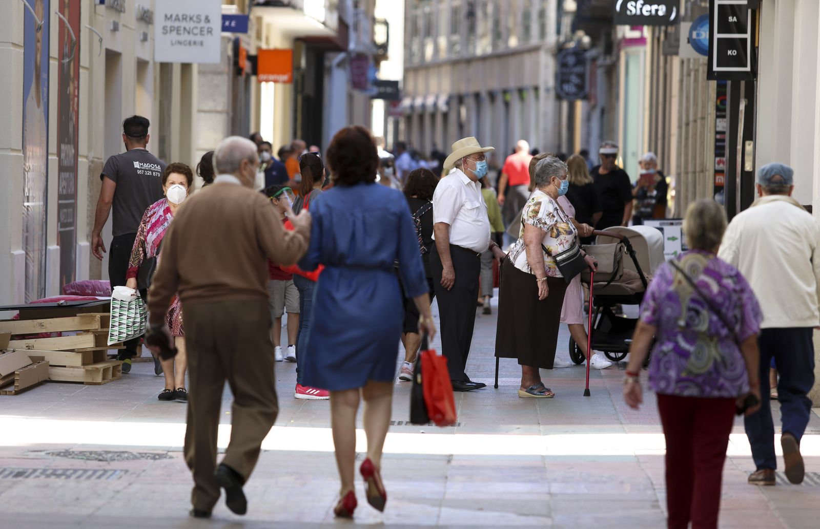 Las fotos del centro de Málaga, de vuelta a la vida con la desescalada
