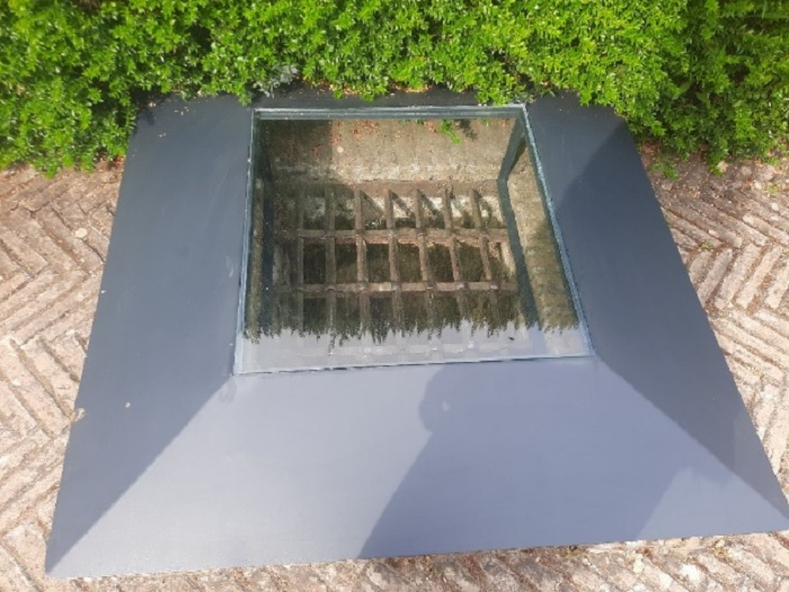 Las claraboyas instaladas.