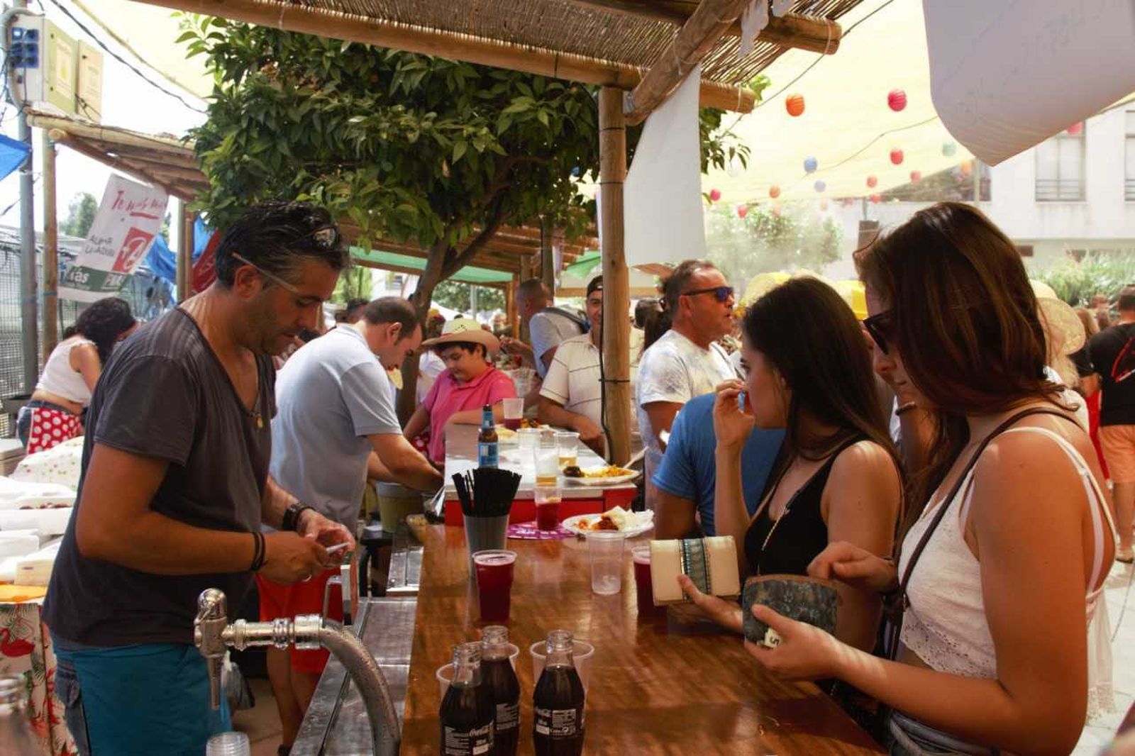 El comienzo de las fiestas de Almuñécar, en imágenes