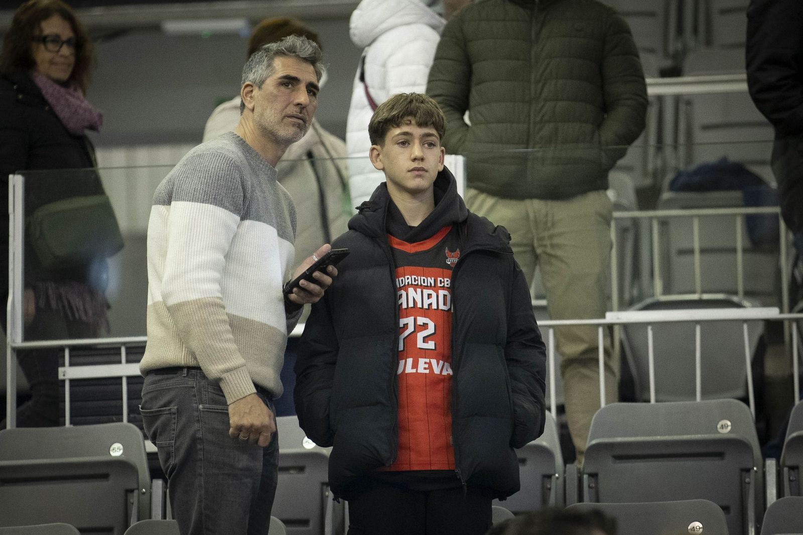 Encuéntrate en el Palacio de Deportes en el partido del Covirán Granada