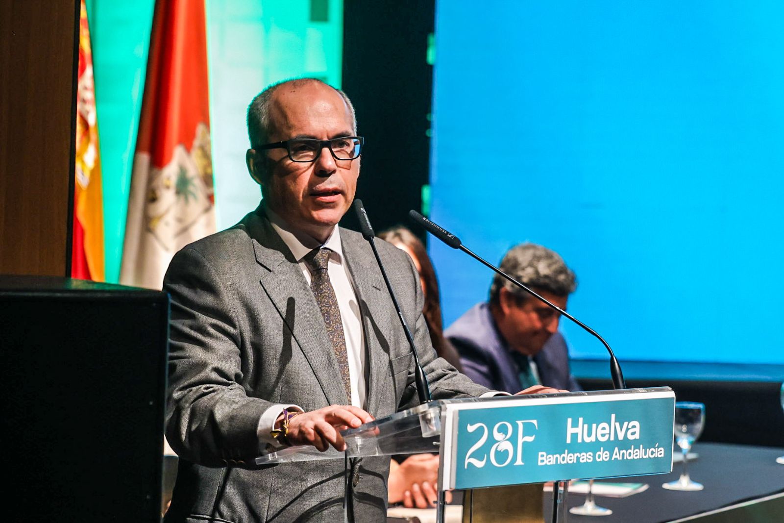Fotografías del acto de entrega de las Banderas de Andalucía con motivo del 28F