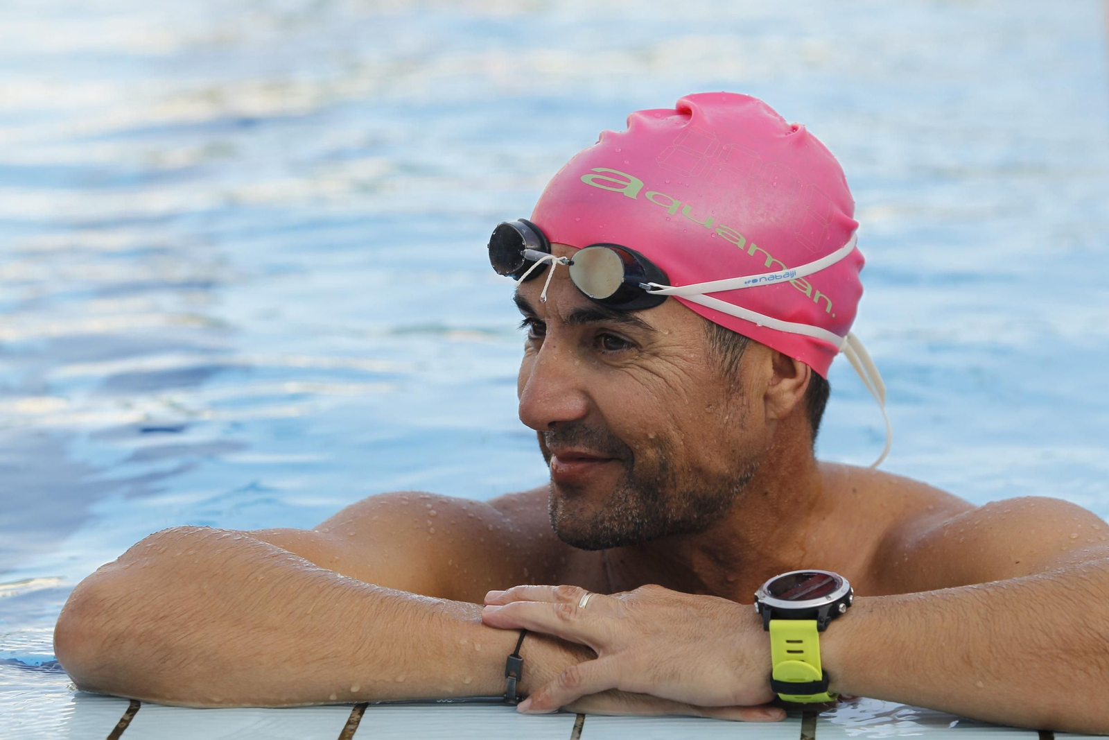 Fotogalería triatleta Javier Gómez Noya en Almería