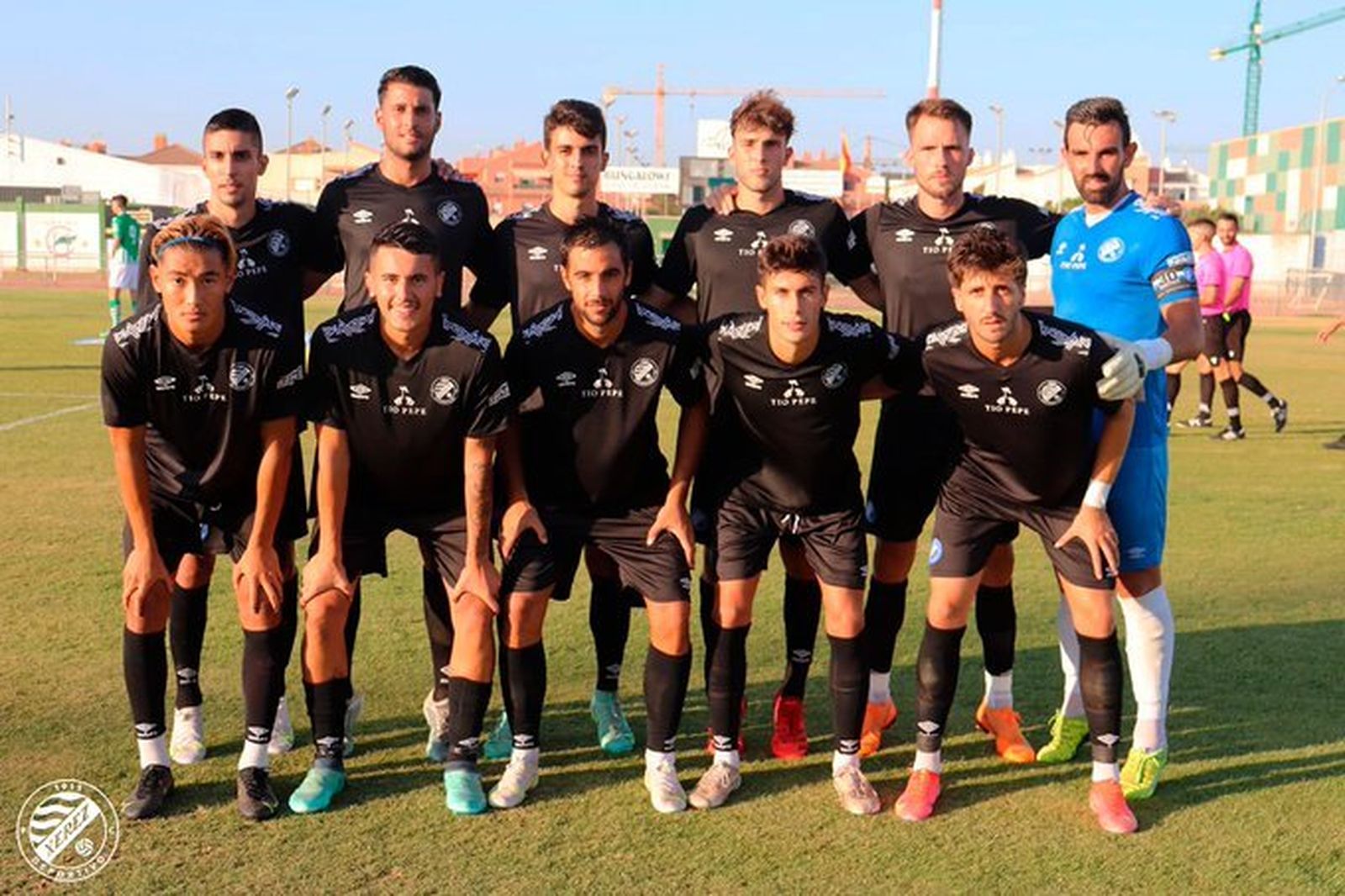 Formación inicial que ha presentado el Xerez DFC en Rota contra el Betis Deportivo.