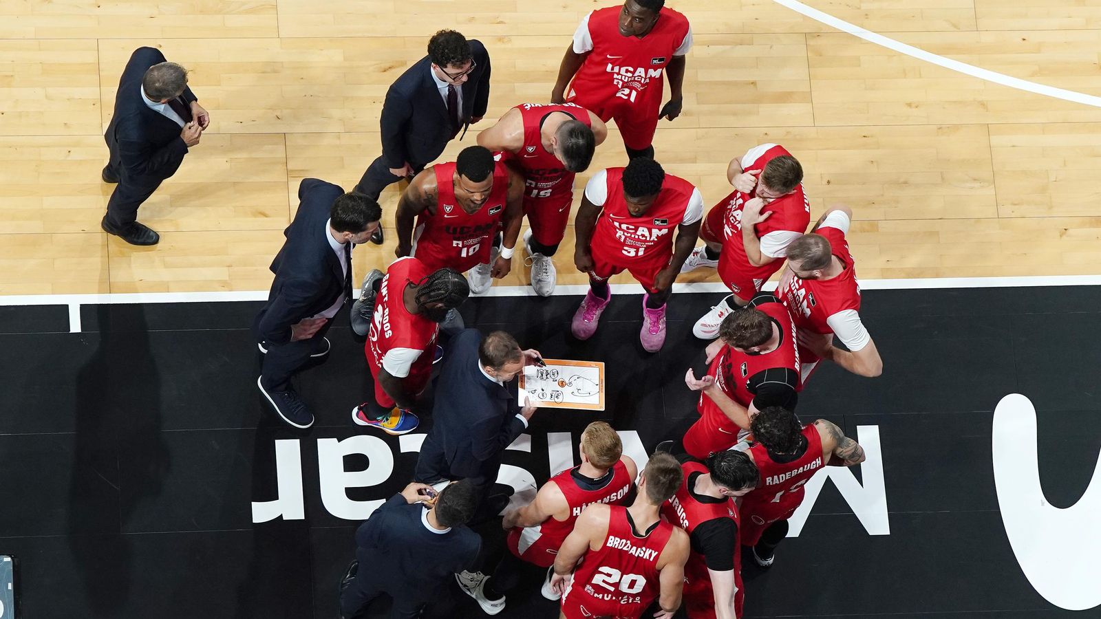 El UCAM Murcia-Unicaja de la Supercopa, en fotos