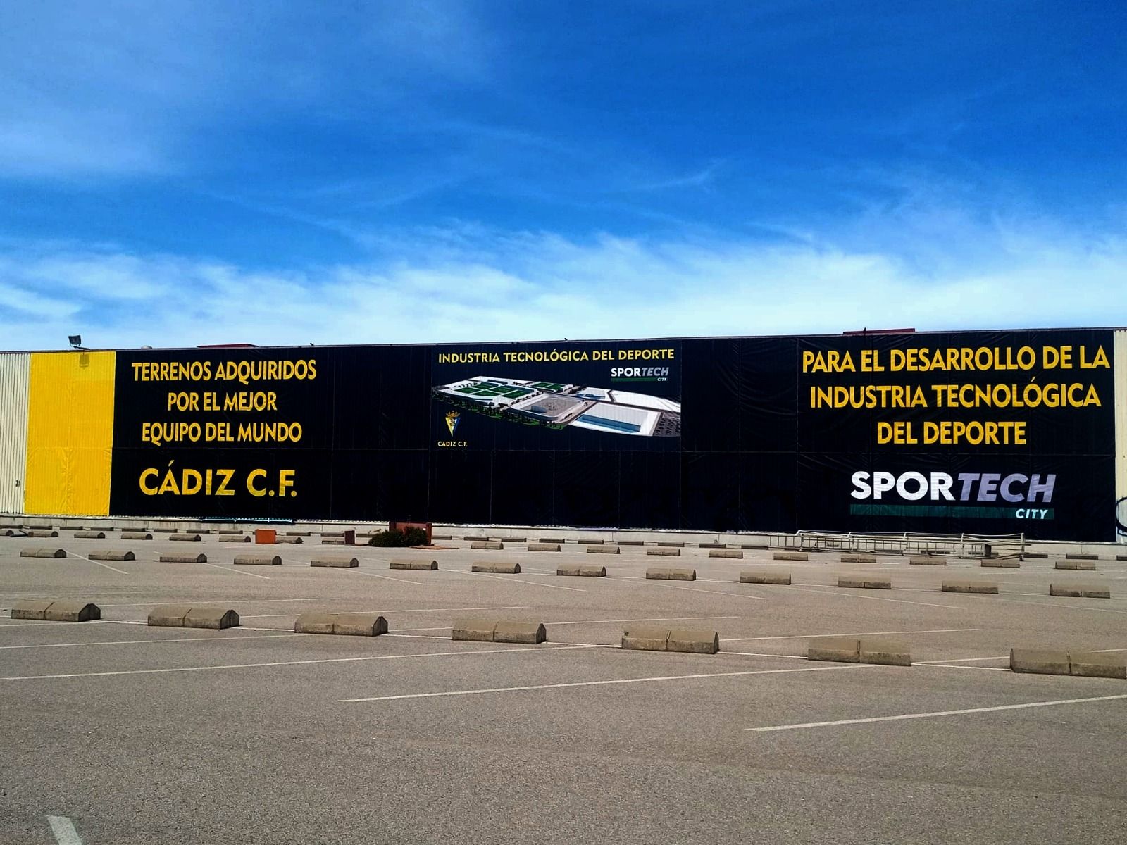 Zona de las naves de la antigua Delphi.