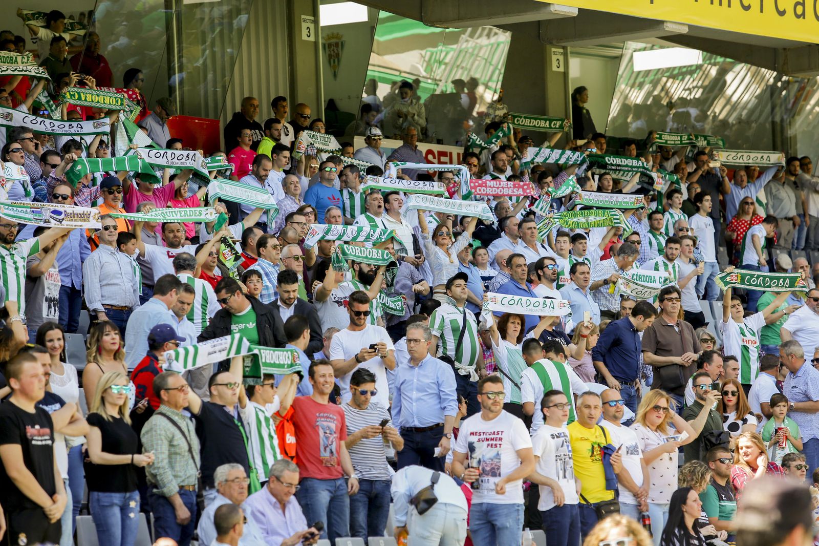 Las imágenes del Córdoba-Huesca