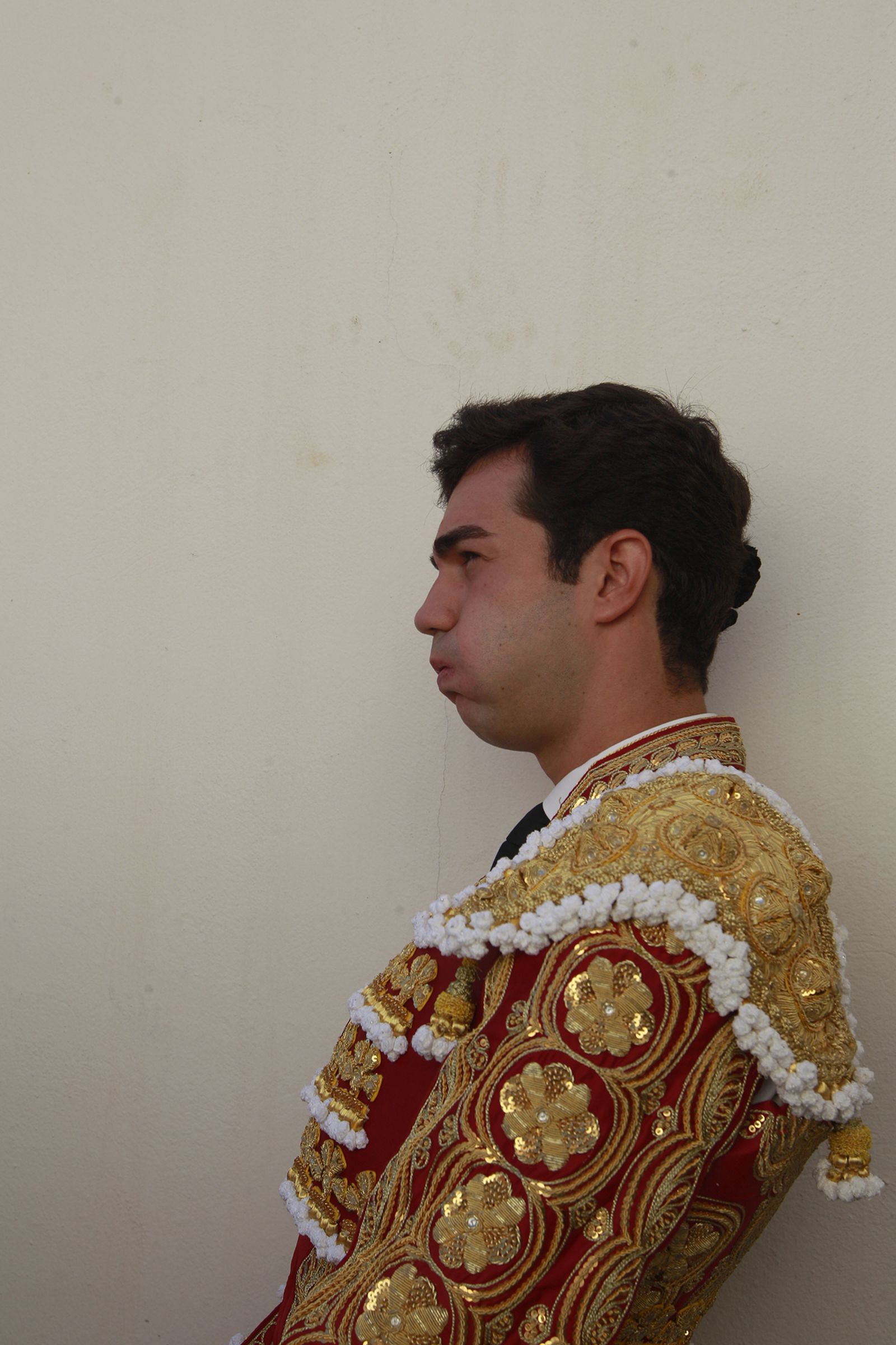 Imágenes del 'ambiente' en la corrida de toros de la Feria de Almería, con los diestros Morante de la Puebla, El Juli y Tomás Rufo