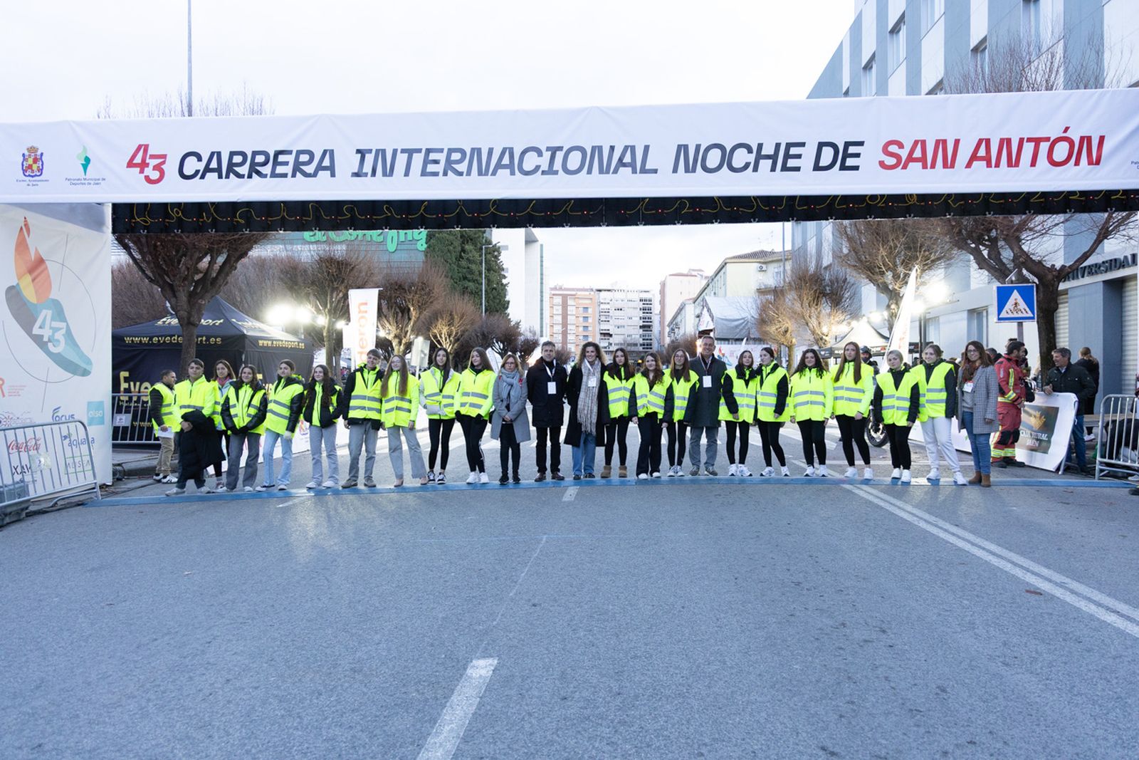 En imágenes: ambiente de gala en la infantil de la 43 edición de la Carrera de San Antón 2026