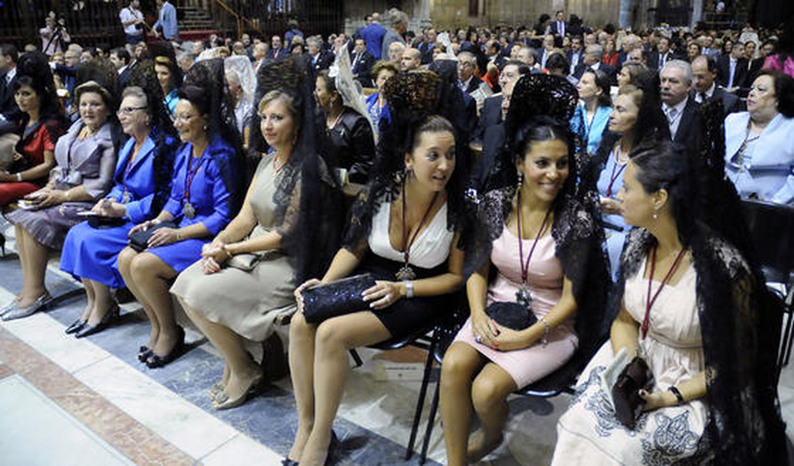 Asistentes a la coronación.

Foto: Juan Carlos Vázquez