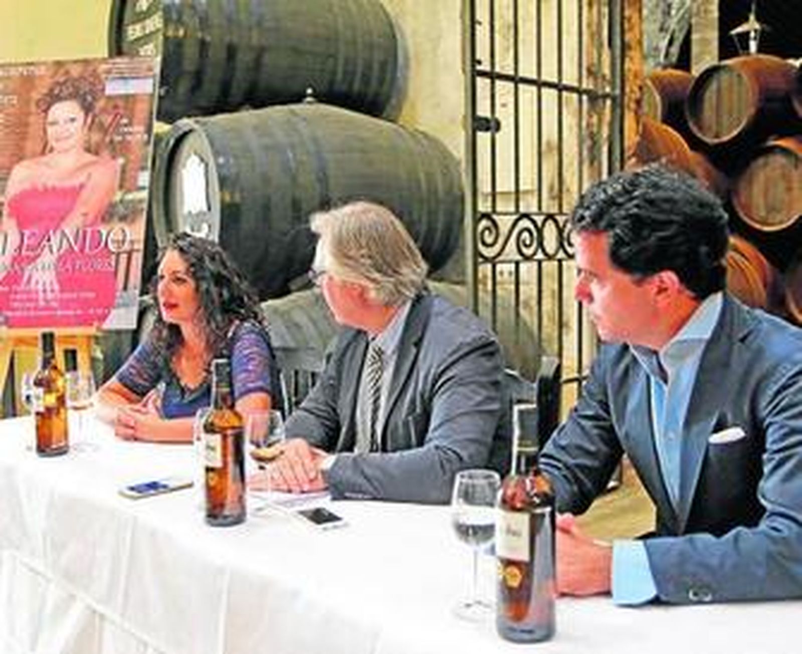 Un momento de la presentación del espectáculo, ayer en las bodegas Lustau.
