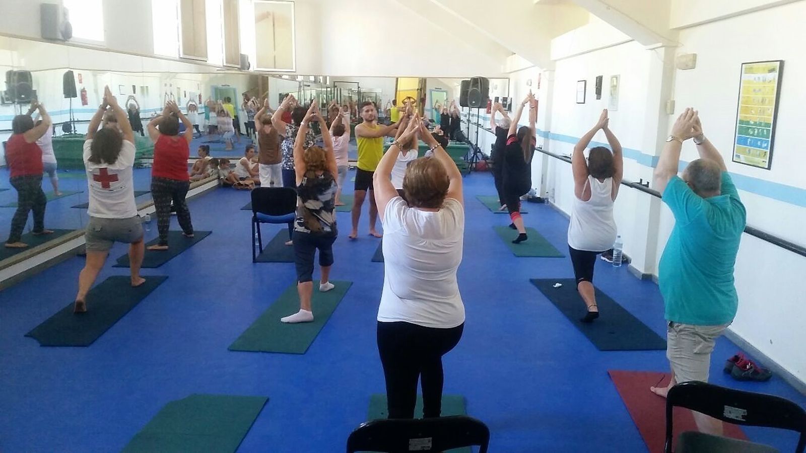 Yoga y zumba a favor de  Cruz Roja