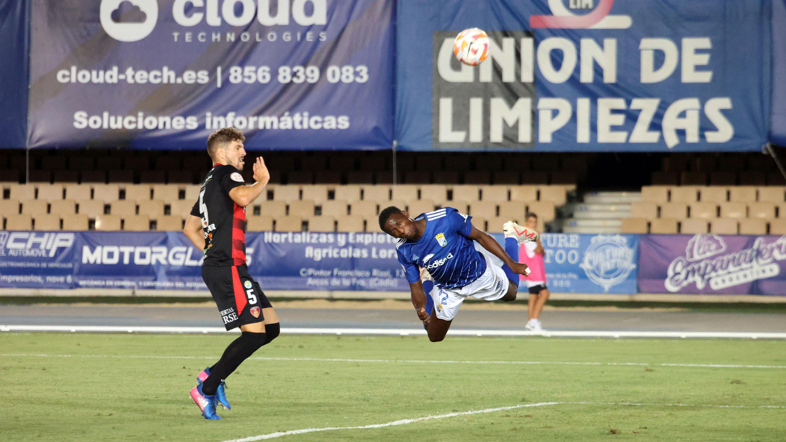 Partido entre Xerez CD - Salerm Puente Genil de la Copa RFAF en Chapín