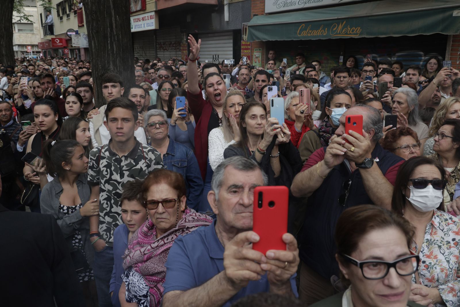 Una imagen de la salida de la Hermandad del Cerro.