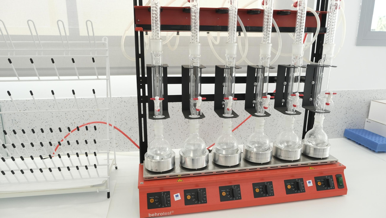 Jornada de puertas abiertas en la Estación Experimental Cajamar Las Palmerillas, en fotos