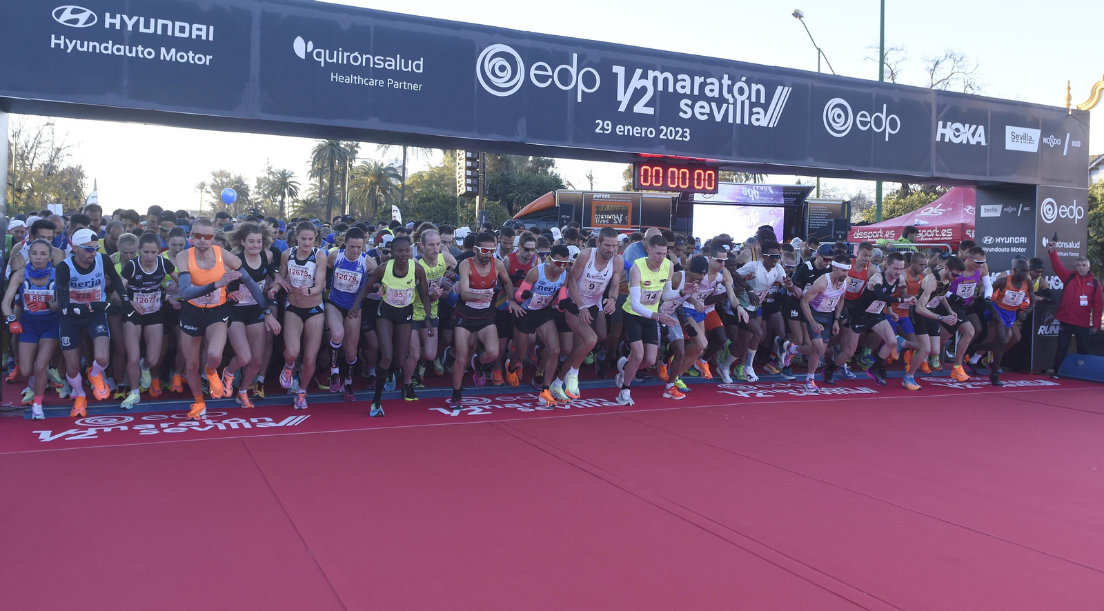 Imágenes del Medio Maratón de Sevilla 2023