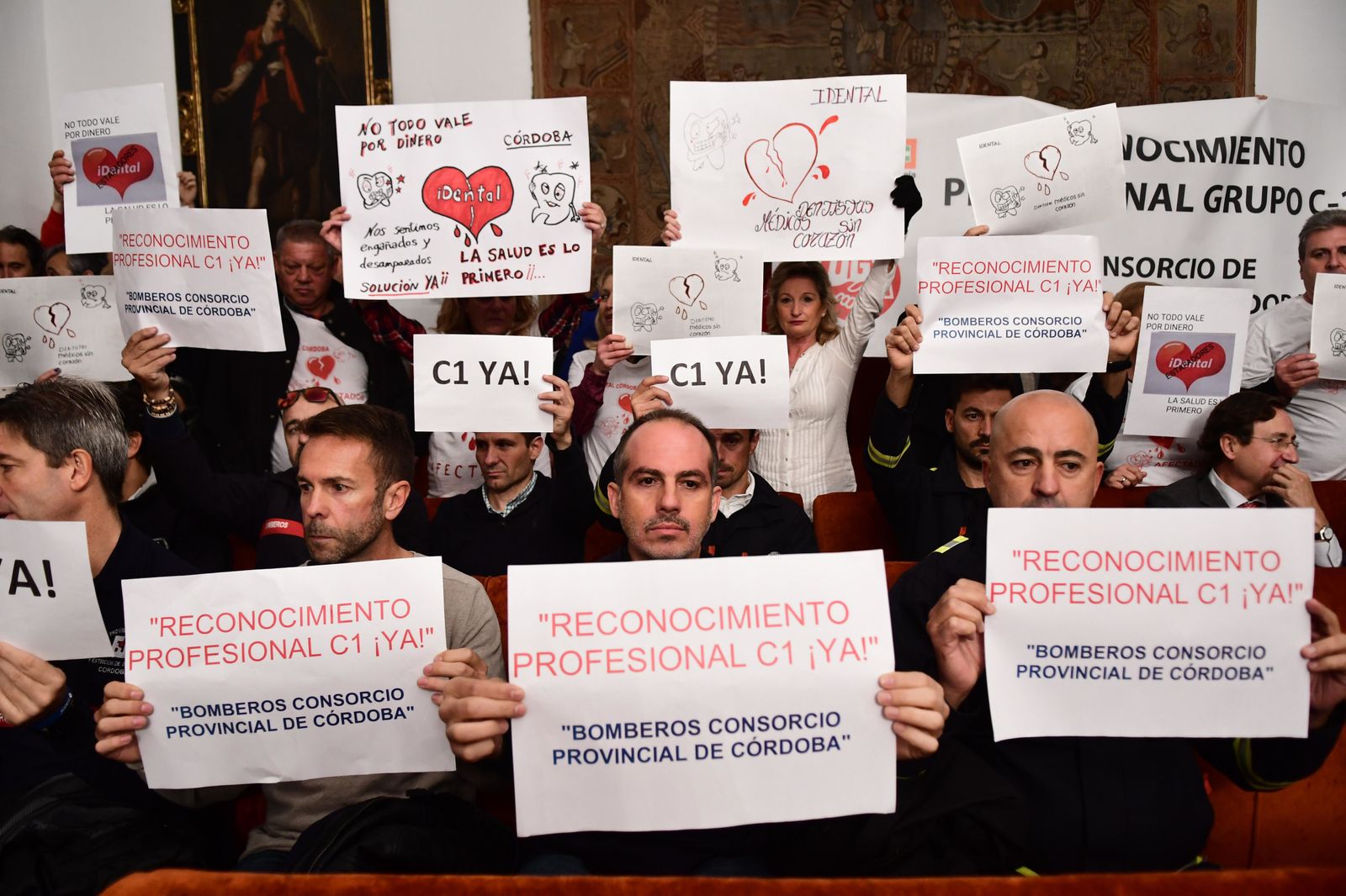 El Pleno descarta reprobar al presidente por el caso de la Fundación Guadalquivir